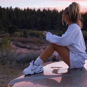 Nike Air Monarch white Dad Sneakers Influencer Fav